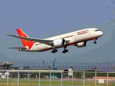 Air India इन कस्‍टमर्स दे र‍हा 50% डिस्‍काउंट पर फ्लाइट का टिकट