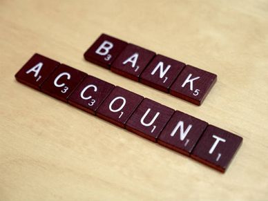 पुराना Bank Account कराना है बंद तो देना पड़ेगा चार्ज, ये है इससे बचने का तरीका