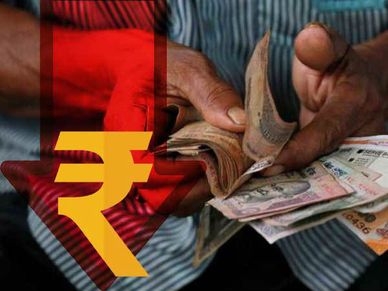 झटका : आज डॉलर के मुकाबले रुपया 1 पैसे कमजोर होकर खुला  