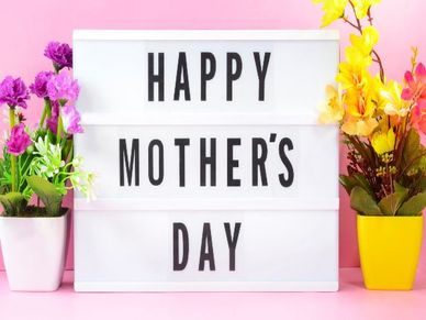 Mothers Day : मां को दें ये खास गिफ्ट, उनका फ्यूचर हो रहेगा सेफ
