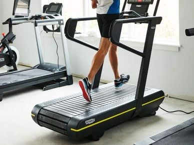 Fitness Equipment पर अमेजन दे रही 80 फीसदी तक छूट, सस्ते में खरीदें ट्रेडमिल