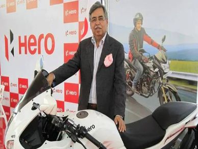 Hero MotoCorp के चेयरमैन पवन मुंजाल के घर व ऑफिस IT रेड 