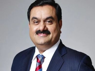 Adani Group AGM : ग्रीन एनर्जी के लिए 70 अरब डॉलर का होगा निवेश, जानिए बाकी ऐलान