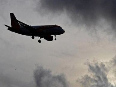 Flight Ticket : सस्ते में चाहिए तो फॉलों करें ये टिप्स, होगी भारी बचत