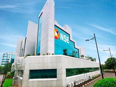 Share Market : अब ये संभालेंगे NSE की कमान, सेबी ने दी मंजूरी