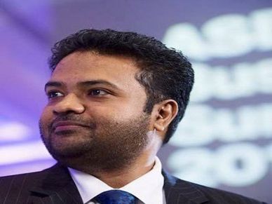 ये है कामयाबी : गैराज से शुरू किया Business, आज है 26 हजार करोड़ रु का मालिक