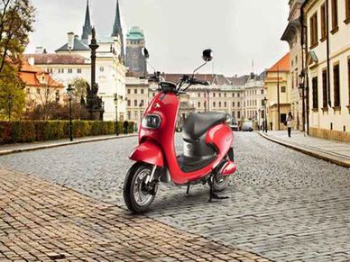 इससे सस्ता कुछ नहीं : 50 हजार रु से कम में ले जाएं नया Electric Scooter, रेंज है दमदार