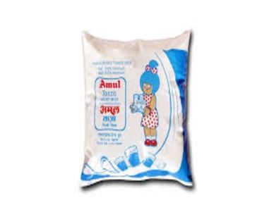 Diwali से पहले Amul ने महंगा किया दूध, चेक करें कितने बढ़ाए दाम