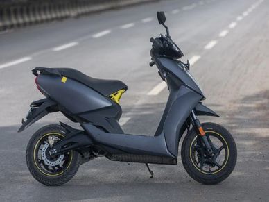 180 KM रेंज देने वाले Electric Scooter पर मिल रहा डिस्काउंट, केवल दिवाली तक मौका