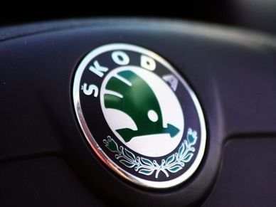 Skoda और Volkswagen कारों पर भारी छूट, मिलेगा 4 साल का सर्विस मेंटेनेंस पैकेज भी
