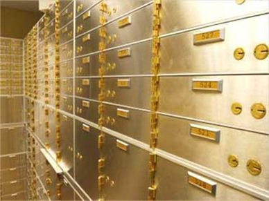 Bank Locker : कैसे खोलें, बंद और मैंटेन करें, जानिए सबकुछ