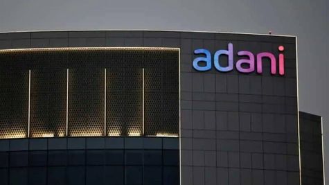 Adani के शेयर फिर बने राकेट, कईयों में लगा अपर सर्किट