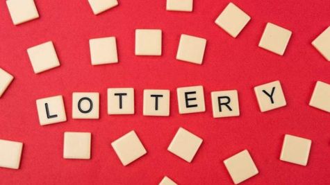 Lottery : बनना है मालामाल तो आजमाएं किस्मत, इन राज्यों में चलती है असली लॉटरी