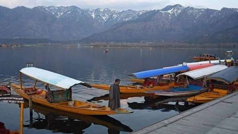 IRCTC : सस्ते में मिल रहा कश्मीर टूर पैकेज, जानिए किराया  