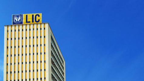 LIC ने खरीदे IT शेयर, जानें आपके लिए कहां है कमाई का मौका