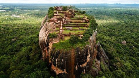 Tour: सस्ते में घूमे ये देश, इन देशों की करेंसी वैल्यू भी है रु से कम