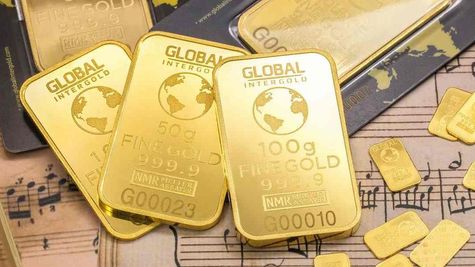 Gold V/S Silver: अंतर्राष्ट्रीय तनाव की वजह से Gold में आकर्षण बढ़ा, क्या खरीदें ?