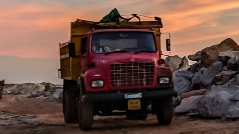 Tata Motors: जनवरी 2024 से कॉमर्शियल वाहनों की कीमतों में 3 प्रतिशत की होगी बढ़ोतरी 