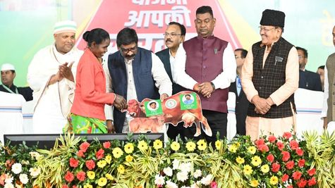 सीएम हेमंत सोरेन ने झारखंड को दी 24 योजनाओं की सौगात