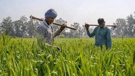 Telangana: तेलंगाना सरकार की रायथु बंधु योजना के लाभार्थी भटकने के मजबूर, जानिए वजह 