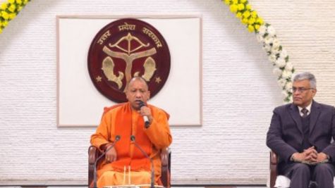 UP Budget: योगी सरकार खर्चो में कटौती और कमाई पर करेगी फोकस
