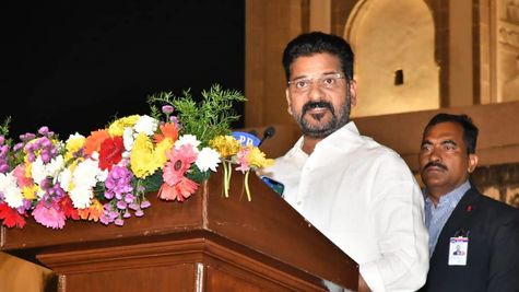 तेलंगाना  सीएम ने हैदराबाद-विजयवाड़ा औद्योगिक कॉरिडोर के लिए केंद्रीय उद्योग मंत्री से मांगी मंजूरी