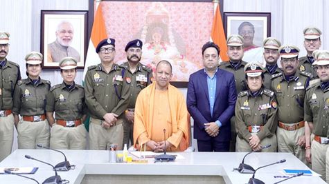 यूपी में नेशनल हाईवे पर अवैध कट को बंद कराएगी योगी सरकार