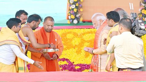 सीएम योगी का ऐलान जीबीसी 4.0 से यूपी में होगा 34 लाख रोजगार का सृजन