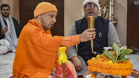 यूपी: योगी सरकार राज्‍य के 300 से अधिक मंदिरों का करवाने जा रही सौंदर्यीकरण