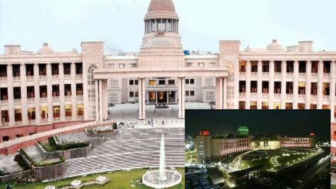 UP: अयोध्‍या-काशी के बाद Solar Energy से जगमगाएगी राज्‍य की हाईकोर्ट, योगी सरकार की जानें क्‍या है योजना 