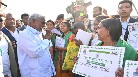 झारखंड में अबुआ आवास योजना क्‍या है? लाभार्थियों को मिली पहली किस्‍त 