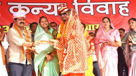 Chhattisgarh: मुख्यमंत्री कन्या विवाह योजना ने दिया नवजीवन, कवर्धा  के 290 युगल  परिणय-सूत्र में बंधे 