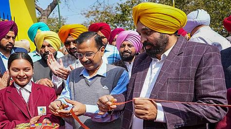 पंजाब सरकार मिड डे मील वर्कर्स को देने जा रही है बड़ी सौगात