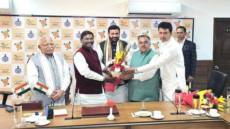 Haryana News: सीएम सैनी ने नरमा फसल के खराबे के 87.95 करोड़ किए जारी, 33483 किसानों को मिला मुआवजे का लाभ