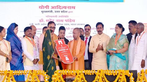  देवरिया को मिला 700 करोड़ की विकास परियोजनाओं का तोहफा