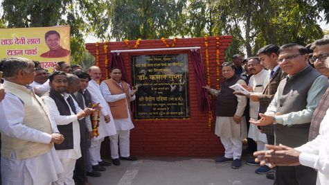 Haryana News: शहरी निकाय मंत्री ने एंटी स्मोक गन को किया रवाना, हिसार में अशोक द्वार का किया शिलान्यास 