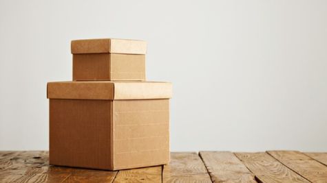 Business Idea: बस शुरू करें कार्डबोर्ड से बॉक्स बनाने का बिजनेस, आराम से कमा लेंगे करोड़ों रुपए  