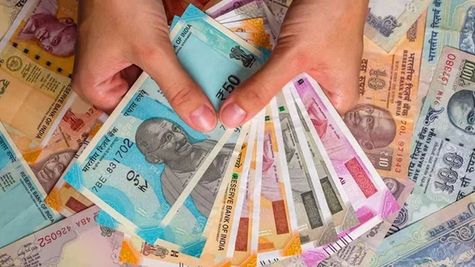 EPF: इस तरह करें रिटायरमेंट की प्लानिंग, ईपीएफ में निवेश करके बना सकते हैं 1.30 करोड़ रुपये