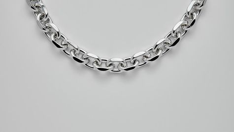 इंडस्ट्रियल डिमांड से चमकी चांदी, सालभर में भाव 60% बढ़ा, निवेशक कर रहे ETF के जरिए निवेश