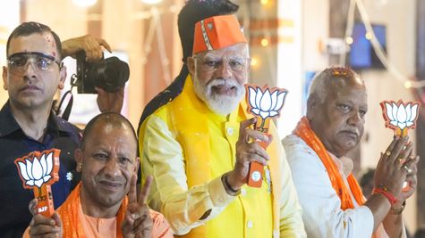 OPINION: उत्तर प्रदेश में डबल इंजन सरकार से संवर रहा गरीबों का जीवन