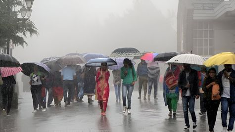 Bengaluru Weather Today: बेंगलुरु में क्या बारिश रहेगी जारी? अगले 24 घंटे कैसा होगा मौसम? IMD ने दी बड़ी अपडेट