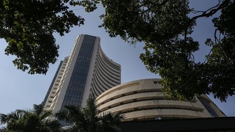 शेयर बाजार में जारी रहेगी खरीदारी? नोट कर लें आज के बड़े ट्रिगर्स 