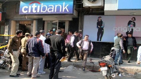 CitiBank के कस्टमर्स ध्यान दें! कल से बंद हो जाएंगी ये सर्विसेस, जान लें बदलाव से जुड़ी ये अहम बात