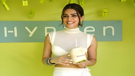 Kriti sanon’s Hyphen: 12 महीनों में कमाया 100 करोड़ रेवन्यू , तीन साल में 500 करोड़ बढ़ाने का दावा