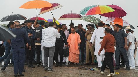 OPINION: आसान नहीं है योगी आदित्यनाथ होना, बड़ी घटनाओं पर बेहतरीन नेतृत्व का जबरदस्त उदाहरण