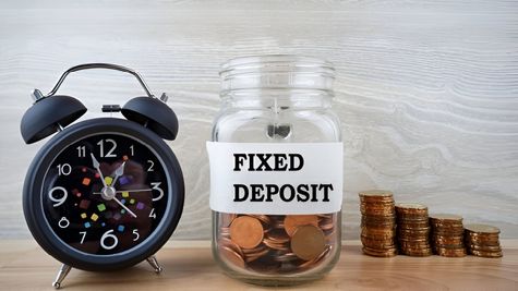  Bank FD: मैच्योरिटी से पहले निकाल रहे हैं FD से पैसा? इतनी देनी पड़ेगी पेनल्टी