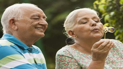 9% तक मिल रहा है FD पर ब्याज, सीनियर सिटीजन को ये बैंक ऑफर कर रहे हैं शानदार फिक्स डिपॉजिट, देखें लिस्ट