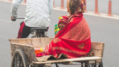 Delhi NCR Weather News: दिल्ली-एनसीआर में बढ़ी सर्दी! IMD ने लगाया कोहरे का अनुमान, आगे इतना गिरेगा तापमान