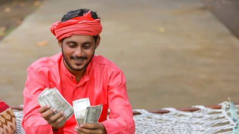 RBI MPC Meeting: आरबीआई का बड़ा फैसला! किसानों को दिया तोहफा, बढ़ा दी कोलेट्रल फ्री कर्ज की लिमिट 