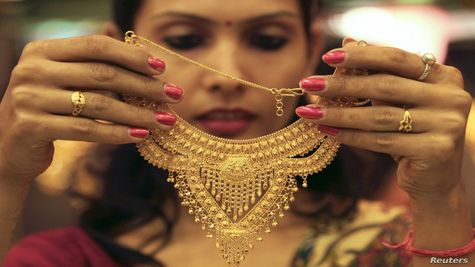 Today Gold Rate: लगातार तीसरे दिन नहीं बदला सोने का भाव, 18K, 22K, 24K का ये है लखनऊ में रेट, करें चेक 